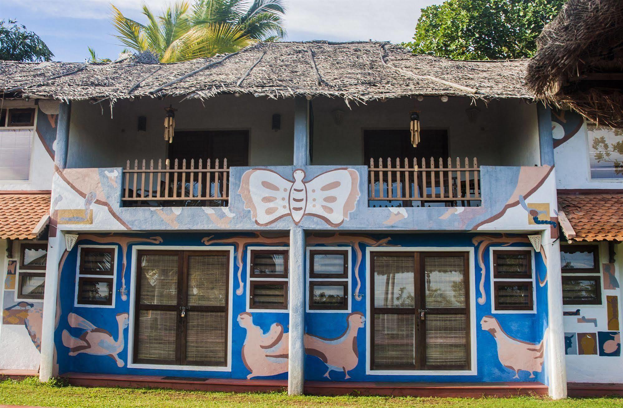 Over The Hill Poovar Exterior photo